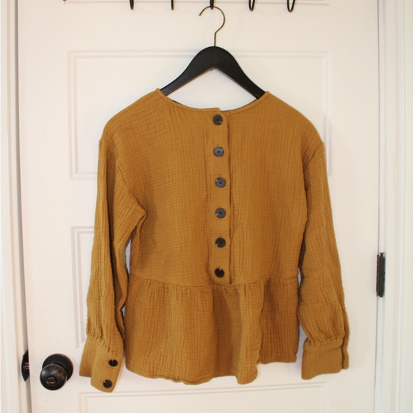 Madewell Button Back Peplum Top - Picture 2 of 8